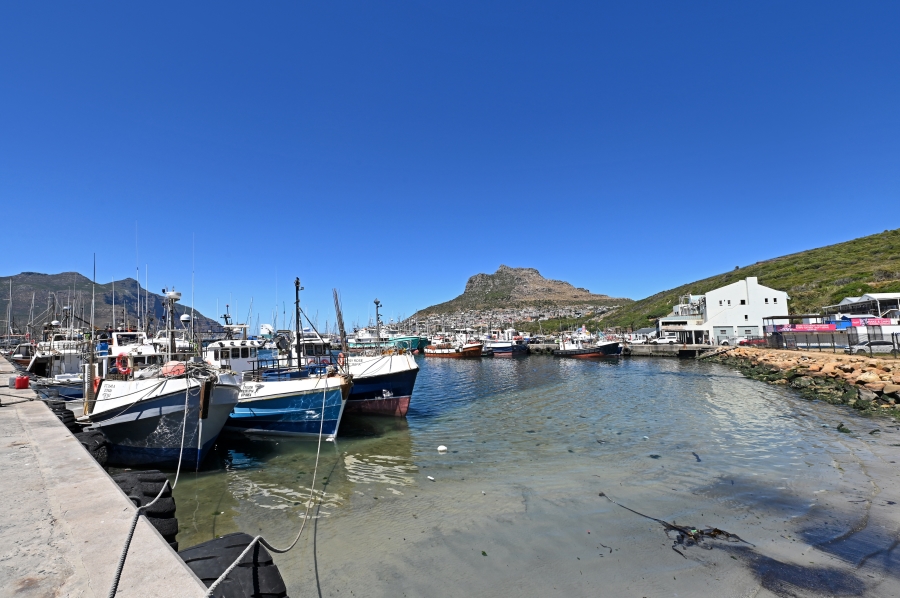 To Let 3 Bedroom Property for Rent in Northshore Western Cape